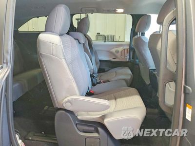 Zdjęcie 11 z 13 samochodu: 2026 TOYOTA SIENNA LE VIN:5TDKSKFC6TS240493 - miniatura