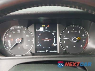 Zdjęcie 9 z 13 samochodu: 2019 LAND ROVER RANGE ROVER VELAR S VIN:SALYB2EX3KA206532 - miniatura