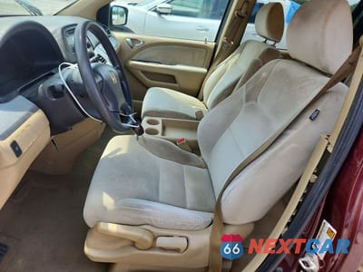 Zdjęcie 7 z 13 samochodu: 2010 HONDA ODYSSEY LX VIN:5FNRL3H20AB002968 - miniatura