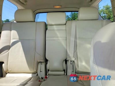 Zdjęcie 10 z 13 samochodu: 2017 LEXUS GX 460 VIN:JTJBM7FX7H5180065 - miniatura