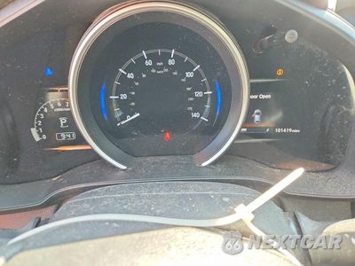 Zdjęcie 9 z 12 samochodu: 2018 HONDA FIT EX VIN:3HGGK5H84JM714049 - miniatura
