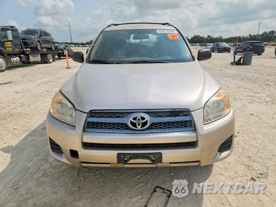 Piąte zdjęcie samochodu w środku: 2011 TOYOTA RAV4 BASE VIN:2T3ZF4DV2BW085683 - miniatura