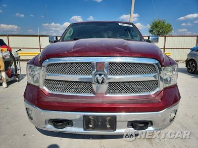 Piąte zdjęcie samochodu w środku: 2017 RAM 1500 SLT VIN:1C6RR6LT5HS704045 - miniatura