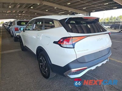 Trzecie zdjęcie samochodu z tyłu: 2023 KIA SPORTAGE LX VIN:KNDPUCAG6P7059930 - miniatura