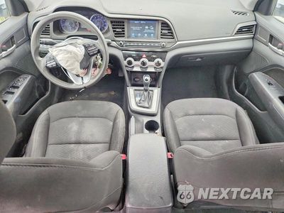 Zdjęcie 8 z 12 samochodu: 2019 HYUNDAI ELANTRA SEL VIN:5NPD84LF9KH428771 - miniatura
