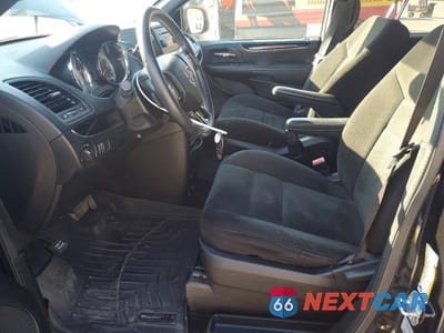 Zdjęcie 7 z 13 samochodu: 2016 DODGE GRAND CARAVAN SE VIN:2C4RDGBG9GR346756 - miniatura
