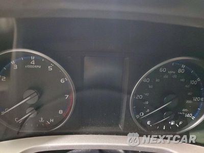 Zdjęcie 9 z 14 samochodu: 2018 TOYOTA RAV4 XLE VIN:JTMRFREV0JJ736494 - miniatura