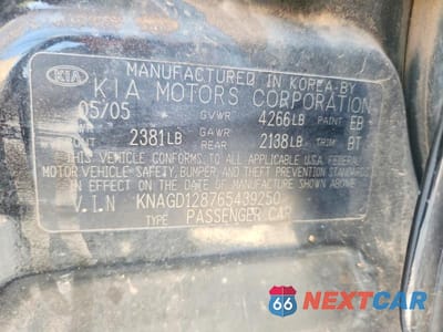 Zdjęcie 12 z 12 samochodu: 2006 KIA OPTIMA LX V6 VIN:KNAGD128765439250 - miniatura