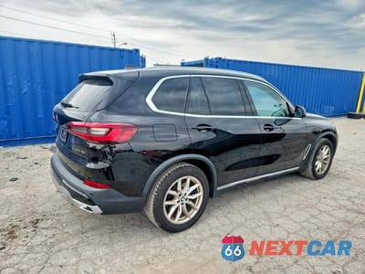 Trzecie zdjęcie samochodu z tyłu: 2020 BMW X5 XDRIVE40I VIN:5UXCR6C06L9C29916 - miniatura