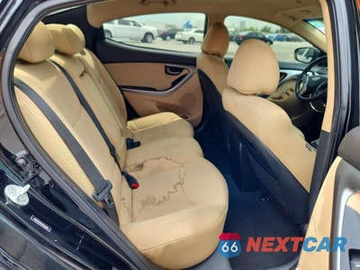 Zdjęcie 10 z 12 samochodu: 2013 HYUNDAI ELANTRA GLS VIN:5NPDH4AE9DH235985 - miniatura