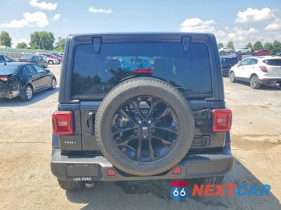 Zdjęcie 7 z 13 samochodu: 2021 JEEP WRANGLER UNLIMITED SAHARA 4XE VIN:1C4JJXP66MW828982 - miniatura