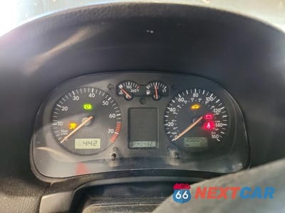 Zdjęcie 9 z 12 samochodu: 2002 VOLKSWAGEN GTI BASE VIN:9BWDE61J624036127 - miniatura