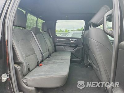 Zdjęcie 10 z 12 samochodu: 2019 RAM 1500 BIG HORN/LONE STAR VIN:1C6SRFFTXKN847124 - miniatura