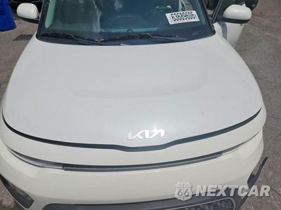 Zdjęcie 12 z 13 samochodu: 2022 KIA SOUL LX VIN:KNDJ23AU9N7174603 - miniatura