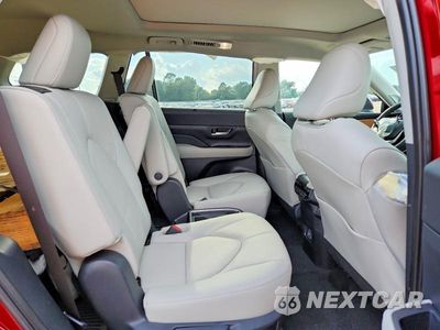 Zdjęcie 11 z 13 samochodu: 2026 TOYOTA GRAND HIGHLANDER LIMITED VIN:5TDAAAA53TS048787 - miniatura