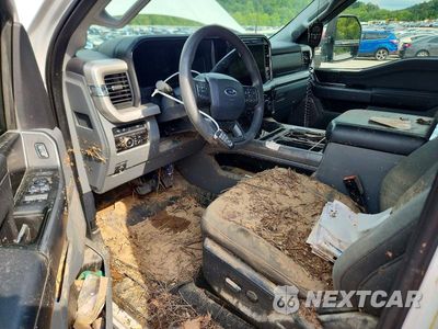 Zdjęcie 8 z 12 samochodu: 2023 FORD F350 SUPER DUTY VIN:1FT8W3BT5PEC54830 - miniatura