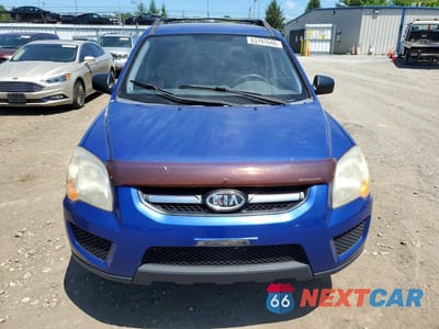 Piąte zdjęcie samochodu w środku: 2009 KIA SPORTAGE LX VIN:KNDJE723897602770 - miniatura