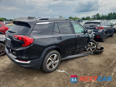 Trzecie zdjęcie samochodu z tyłu: 2020 GMC TERRAIN SLT VIN:3GKALVEV8LL266102 - miniatura