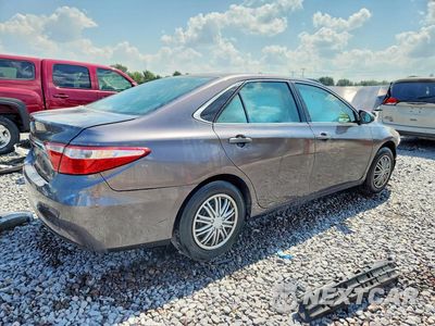 Trzecie zdjęcie samochodu z tyłu: 2017 TOYOTA CAMRY LE VIN:4T1BF1FK9HU768243 - miniatura