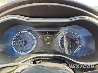 Zdjęcie 9 z 12 samochodu: 2016 CHRYSLER 200 LIMITED VIN:1C3CCCAB5GN174430 - miniatura