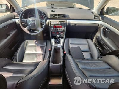 Zdjęcie 8 z 12 samochodu: 2008 AUDI A4 2.0T VIN:WAUAF78E78A101115 - miniatura