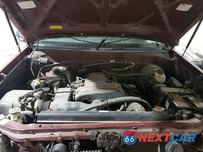 Zdjęcie 11 z 12 samochodu: 2005 TOYOTA TUNDRA DOUBLE CAB SR5 VIN:5TBDT44135S475237 - miniatura