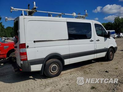 Trzecie zdjęcie samochodu z tyłu: 2012 MERCEDES-BENZ SPRINTER 2500 VIN:WD3PE7CC7C5711209 - miniatura