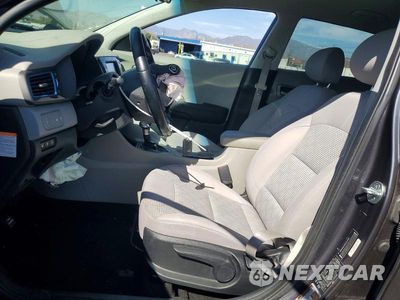 Zdjęcie 7 z 13 samochodu: 2019 KIA NIRO LX VIN:KNDCM3LD5K5354006 - miniatura