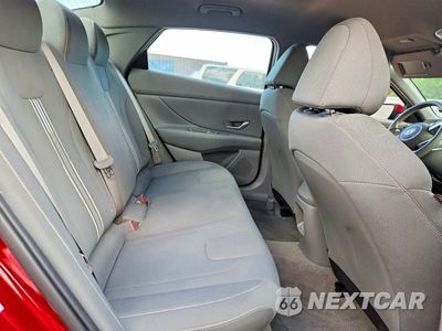 Zdjęcie 10 z 12 samochodu: 2024 HYUNDAI ELANTRA SEL VIN:KMHLM4DG5RU687719 - miniatura