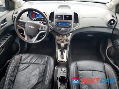 Zdjęcie 8 z 12 samochodu: 2012 CHEVROLET SONIC LTZ VIN:1G1JE5SH9C4157800 - miniatura