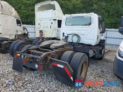Trzecie zdjęcie samochodu z tyłu: 2019 INTERNATIONAL MV607 SEMI TRUCK VIN:1HSEUTAN5KH091946 - miniatura