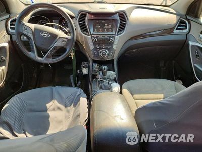 Zdjęcie 8 z 13 samochodu: 2017 HYUNDAI SANTA FE SE VIN:KM8SM4HFXHU212627 - miniatura