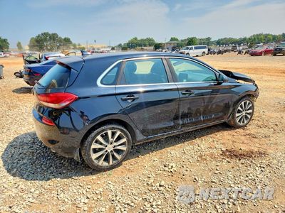 Trzecie zdjęcie samochodu z tyłu: 2018 HYUNDAI ELANTRA GT BASE VIN:KMHH35LE4JU030767 - miniatura