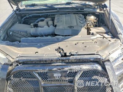 Zdjęcie 12 z 13 samochodu: 2012 TOYOTA 4RUNNER LIMITED VIN:JTEBU5JR2C5105388 - miniatura