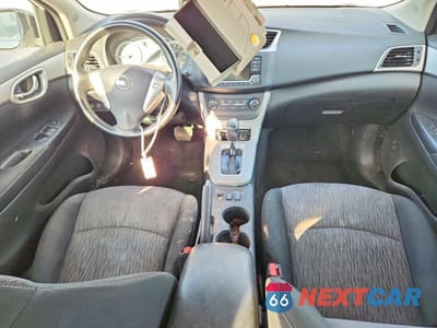 Zdjęcie 8 z 12 samochodu: 2015 NISSAN SENTRA SV VIN:3N1AB7AP9FY342390 - miniatura