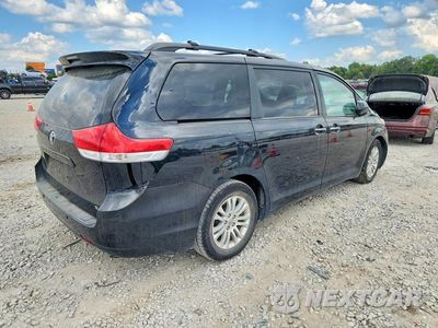 Trzecie zdjęcie samochodu z tyłu: 2012 TOYOTA SIENNA XLE 8-PASSENGER VIN:5TDYK3DC3CS233858 - miniatura