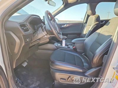 Zdjęcie 7 z 13 samochodu: 2025 FORD ESCAPE ST LINE VIN:1FMCU0MZ3SUA48304 - miniatura