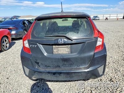 Zdjęcie 6 z 12 samochodu: 2016 HONDA FIT LX VIN:JHMGK5H5XGX045159 - miniatura