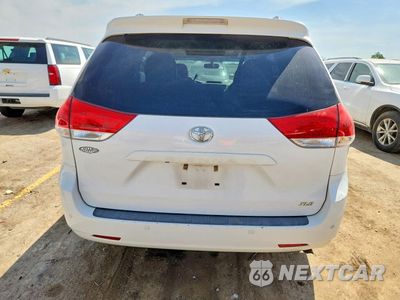 Zdjęcie 6 z 13 samochodu: 2014 TOYOTA SIENNA XLE 8-PASSENGER VIN:5TDYK3DC7ES437663 - miniatura