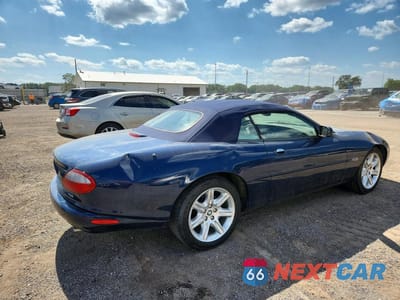 Trzecie zdjęcie samochodu z tyłu: 2000 JAGUAR XK8 VIN:SAJJA42C5YNA10400 - miniatura