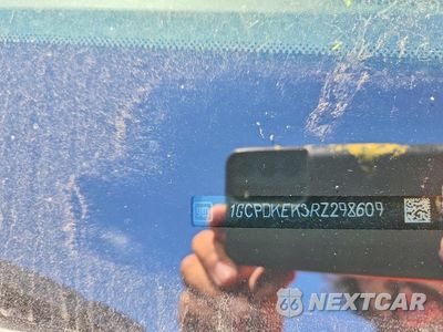 Zdjęcie 12 z 12 samochodu: 2024 CHEVROLET SILVERADO K1500 LT-L VIN:1GCPDKEK3RZ298609 - miniatura
