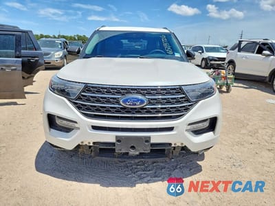 Piąte zdjęcie samochodu w środku: 2023 FORD EXPLORER XLT VIN:1FMSK7DH6PGA84236 - miniatura