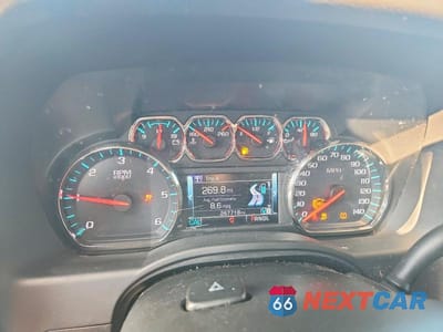Zdjęcie 9 z 12 samochodu: 2019 CHEVROLET SUBURBAN K1500 LT VIN:1GNSKHKC5KR122738 - miniatura