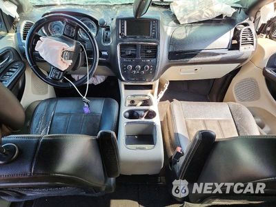 Zdjęcie 8 z 14 samochodu: 2018 DODGE GRAND CARAVAN SXT VIN:2C4RDGCG6JR343707 - miniatura