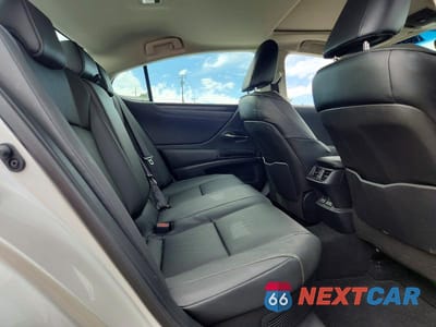 Zdjęcie 10 z 13 samochodu: 2024 LEXUS ES 300H BASE VIN:58ADA1C13RU040706 - miniatura