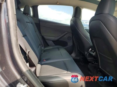 Zdjęcie 11 z 13 samochodu: 2024 TESLA MODEL Y VIN:7SAYGDEE8RA244598 - miniatura