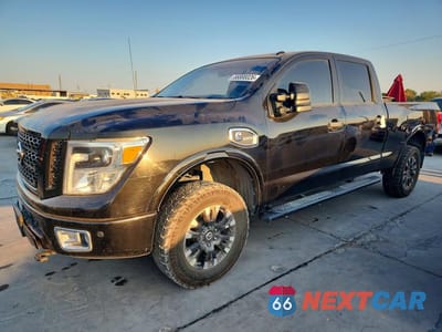 2018 NISSAN TITAN XD PRO-4X 1N6BA1F4XJN517457 - główne zdjęcie licytacji z USA - miniatura