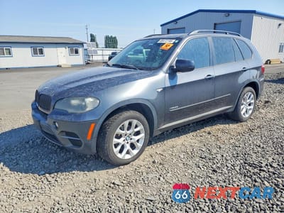 2011 BMW X5 XDRIVE35I 5UXZV4C58BL740984 - główne zdjęcie licytacji z USA - miniatura