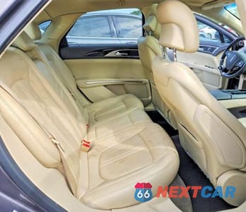 Zdjęcie 10 z 12 samochodu: 2014 LINCOLN MKZ VIN:3LN6L2J9XER817750 - miniatura