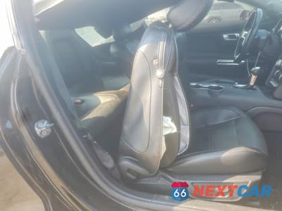 Zdjęcie 10 z 13 samochodu: 2021 FORD MUSTANG GT VIN:1FA6P8CF4M5123741 - miniatura